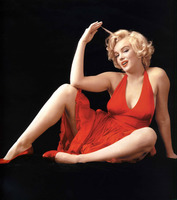 Marilyn Monroe t-shirt #2679919