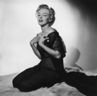 Marilyn Monroe hoodie #2680258