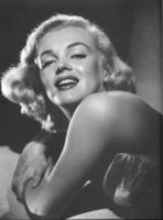 Marilyn Monroe hoodie #2680276