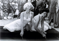 Marilyn Monroe t-shirt #2680315