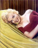 Marilyn Monroe t-shirt #2680325