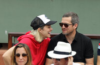 Marion Cotillard longsleeve t-shirt #3290550