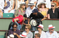 Marion Cotillard longsleeve t-shirt #3290560