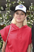 Marion Cotillard longsleeve t-shirt #3290572