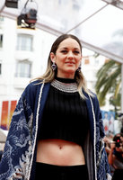 Marion Cotillard Longsleeve T-shirt #3903551