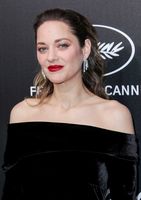 Marion Cotillard magic mug #G2520826