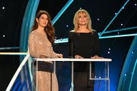 Marisa Tomei Sweatshirt #3186773