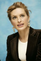 Mariska Hargitay mug #G629445
