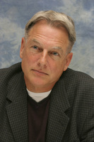 Mark Harmon Sweatshirt #2235249