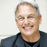 Mark Harmon Sweatshirt #2310592