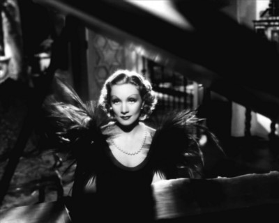 Marlene Dietrich Mouse Pad 1535331