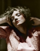 Marlene Dietrich magic mug #G309414