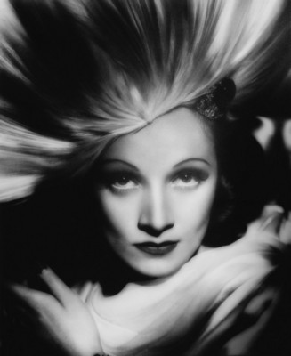 Marlene Dietrich puzzle 1535414