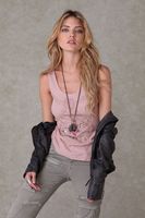 Martha Hunt mug #G512328