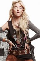 Martha Hunt mug #G519033