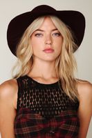 Martha Hunt tote bag #G519062
