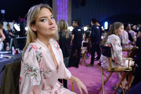 Martha Hunt Longsleeve T-shirt #2821012