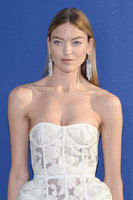 Martha Hunt mug #G1494576
