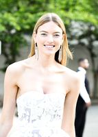 Martha Hunt mug #G1494620
