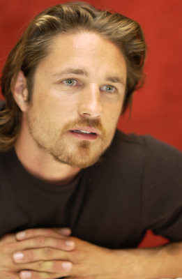 Martin Henderson Mouse Pad 2390712