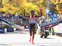 Mary Jepkosgei Keitany Sweatshirt #3607364