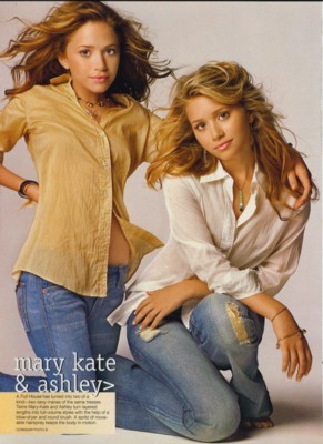Mary-Kate & Ashley Olson canvas poster