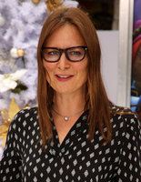 Mary Lynn Rajskub longsleeve t-shirt #2887294