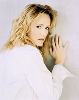 Mary Stuart Masterson Longsleeve T-shirt #3662605