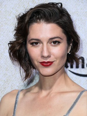 Mary-elizabeth Winstead posters