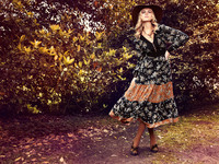 Maryna Linchuk longsleeve t-shirt #2154474