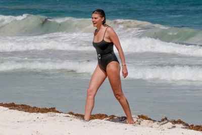 Maryna Linchuk posters