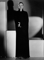 Mata Hari longsleeve t-shirt #2540379