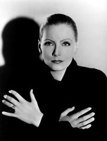 Mata Hari longsleeve t-shirt #2540387