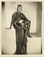 Mata Hari longsleeve t-shirt #2540408