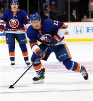 Mathew Barzal Longsleeve T-shirt #3541597