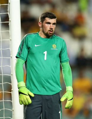 Mathew Ryan Poster 3348864