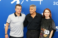 Matt Damon Longsleeve T-shirt #2852501