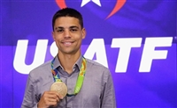 Matthew Centrowitz Sweatshirt #3611967