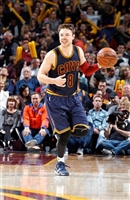 Matthew Dellavedova Longsleeve T-shirt #3388680