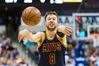 Matthew Dellavedova Longsleeve T-shirt #3388828