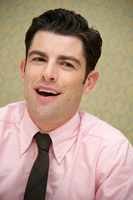 Max Greenfield mug #G562229