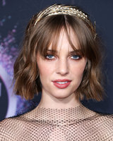Maya Hawke Longsleeve T-shirt #3920442