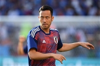 Maya Yoshida Longsleeve T-shirt #3349194
