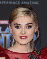Meg Donnelly Longsleeve T-shirt #3047860