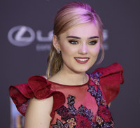 Meg Donnelly Longsleeve T-shirt #3047869