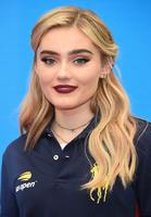 Meg Donnelly Longsleeve T-shirt #3865491