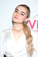Meg Donnelly Longsleeve T-shirt #3915007