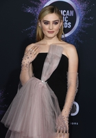Meg Donnelly Longsleeve T-shirt #3915056