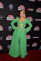 Meghan Trainor t-shirt #3800685