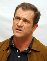 Mel Gibson t-shirt #2268607
